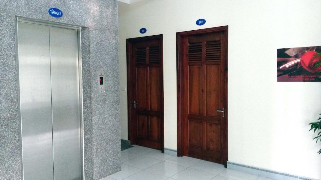 Sen Hotel Hai Phong Bagian luar foto