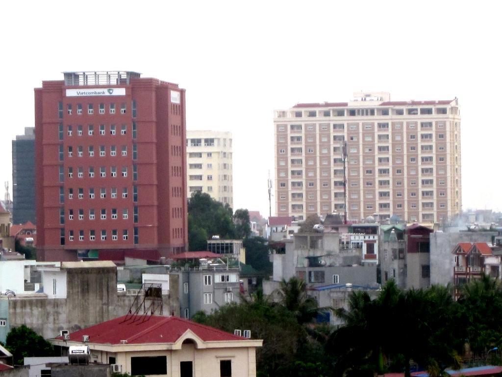 Sen Hotel Hai Phong Bagian luar foto