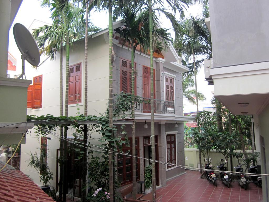 Sen Hotel Hai Phong Bagian luar foto