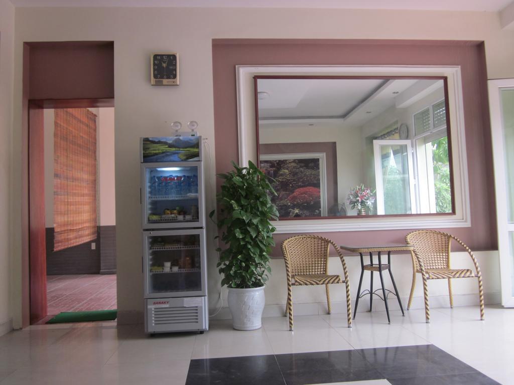Sen Hotel Hai Phong Bagian luar foto