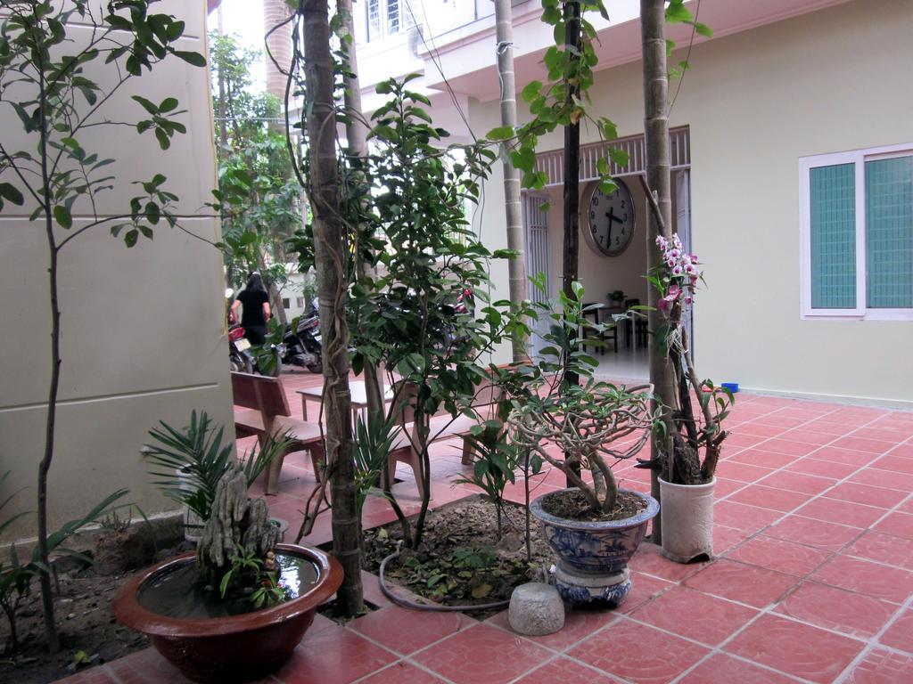 Sen Hotel Hai Phong Bagian luar foto