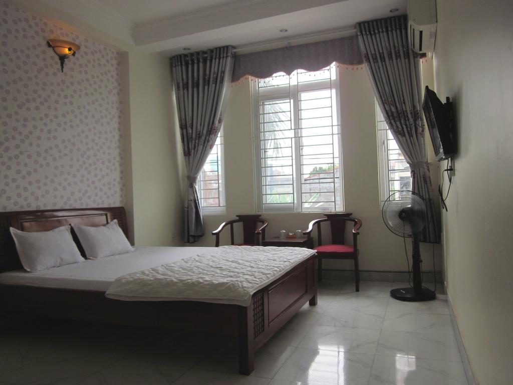 Sen Hotel Hai Phong Bagian luar foto